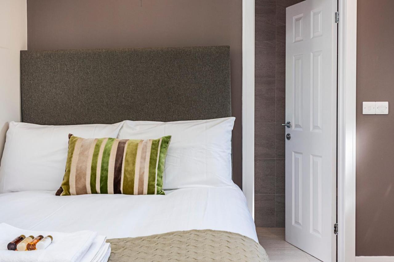 South Woodford 2 Bed En-Suite House London Luaran gambar